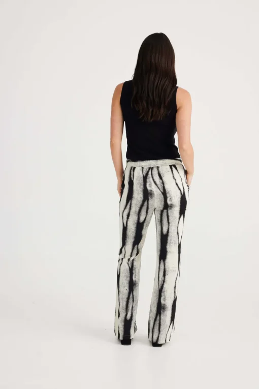 Brave + True Blake Pant in Taipan