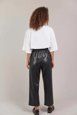 Eb & Ive Allegro Crop Pant in Black