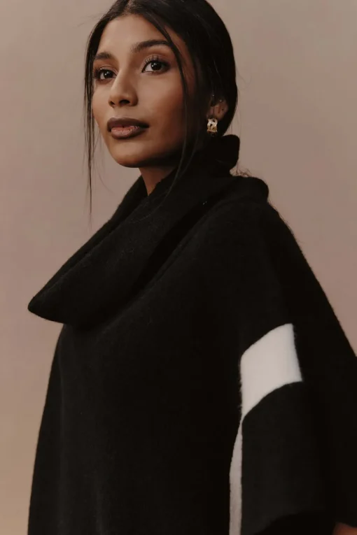 Eb & Ive Avino Poncho in Black