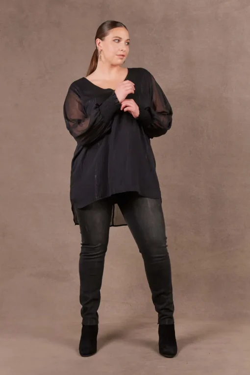 Eb & Ive Bantu Top in Ebony