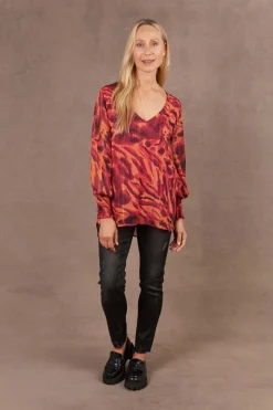 Eb & Ive Bantu Top in Magenta