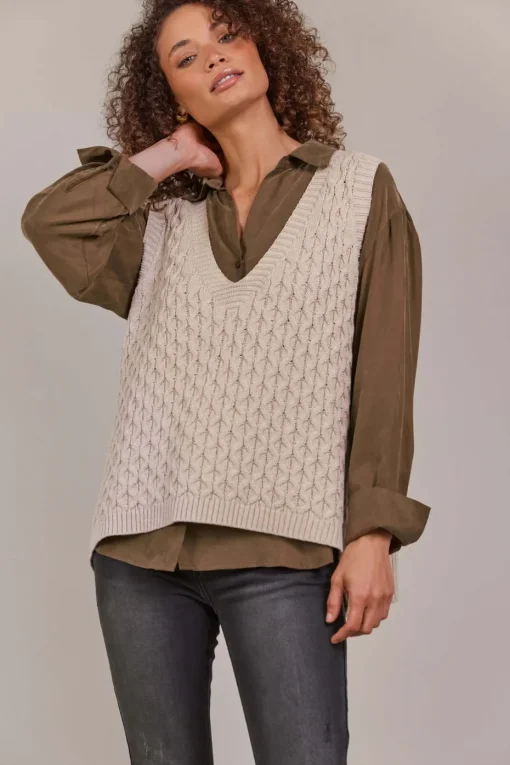 Eb & Ive Naviva Vest in Oat