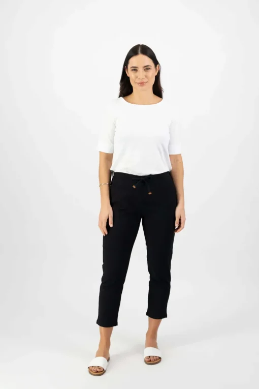 Vassalli Drawstring Pant in Black 5790